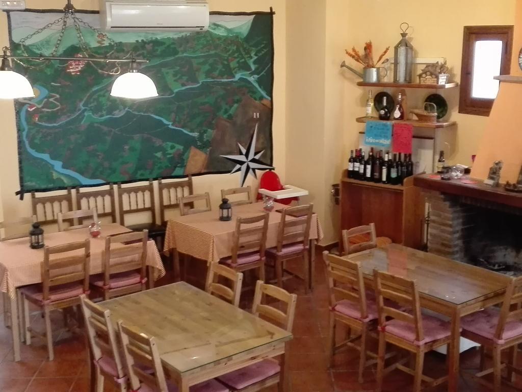 Apartamentos Rurales Jardines Del Visir Genalguacil Exteriör bild